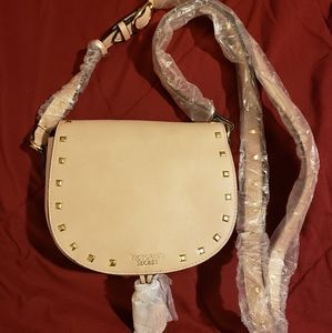 Crossbody purse